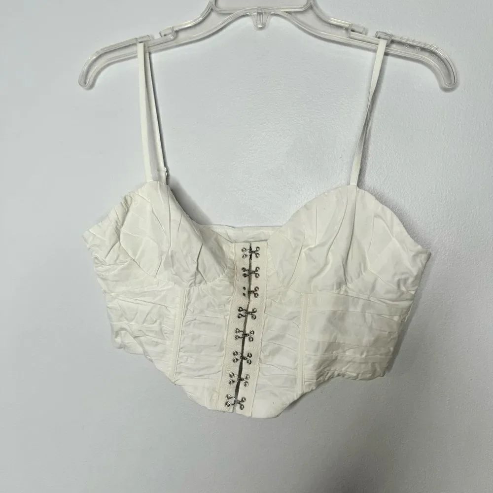 Princess Polly white crop top size 6